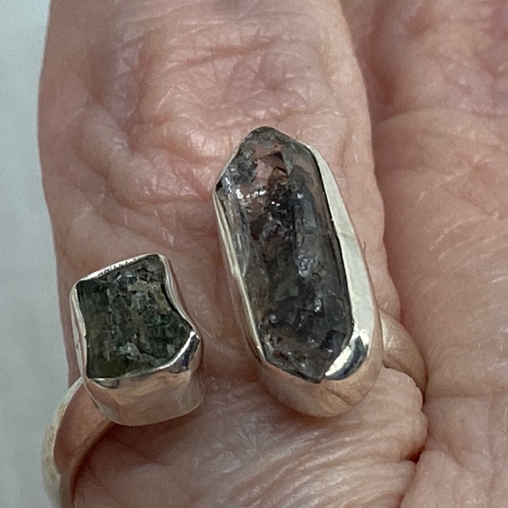 💯 % GENUINE CZECH MOLDAVITE RING - Picture 6 of 8